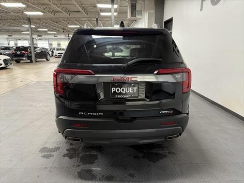 2022 GMC Acadia AWD AT4