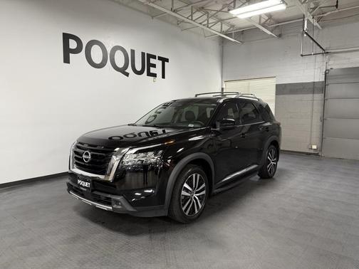 2023 Nissan Pathfinder Platinum