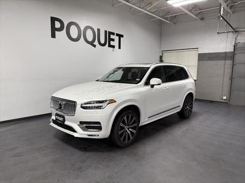 2023 Volvo XC90 B5 Plus