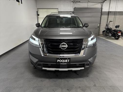2024 Nissan Pathfinder Platinum 4WD