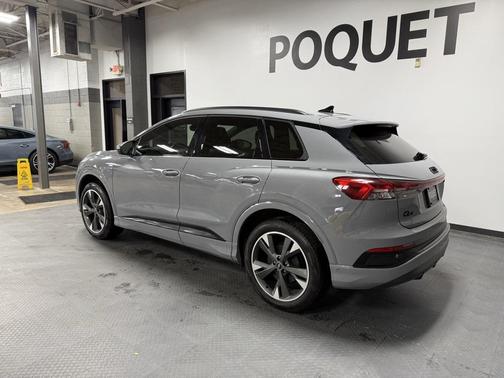 2024 Audi Q4 e-tron Prestige