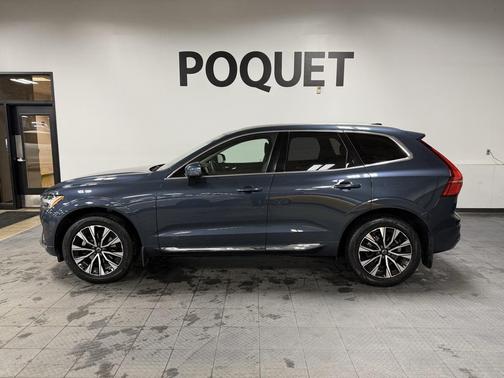 2023 Volvo XC60 B5 Plus Bright Theme