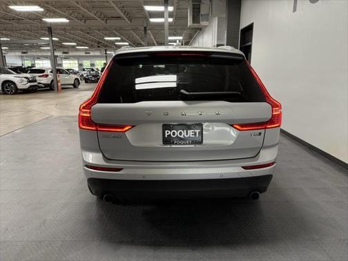 2021 Volvo XC60 T5 Momentum