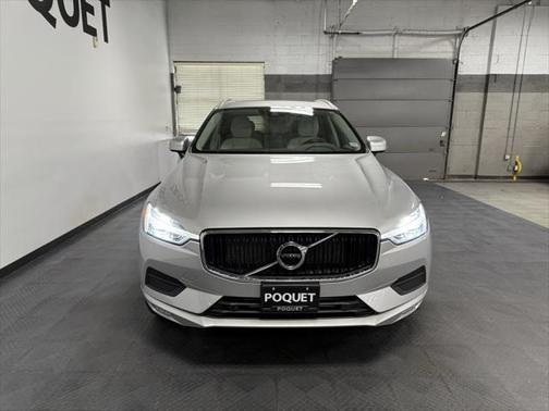 2021 Volvo XC60 T5 Momentum