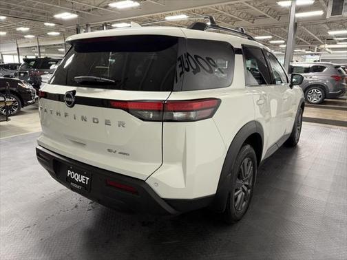 2024 Nissan Pathfinder SV 4WD