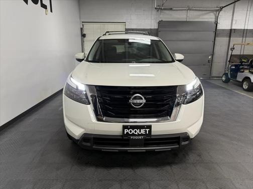 2024 Nissan Pathfinder SV 4WD