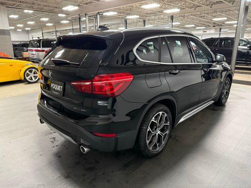 2021 BMW X1 xDrive28i