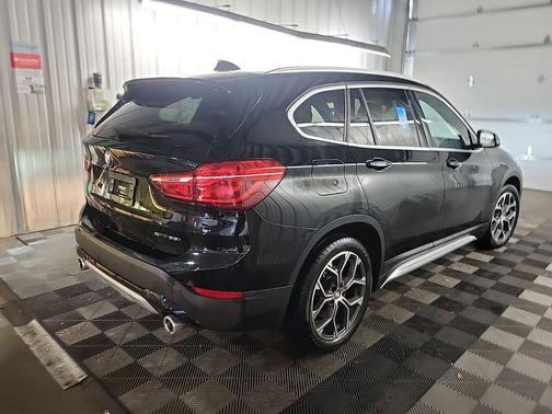 2021 BMW X1 xDrive28i