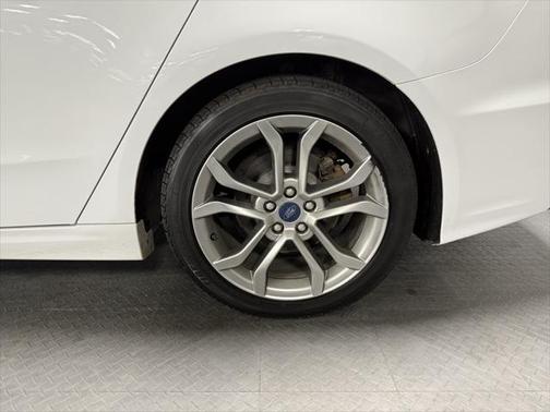 2019 Ford Fusion Hybrid Titanium