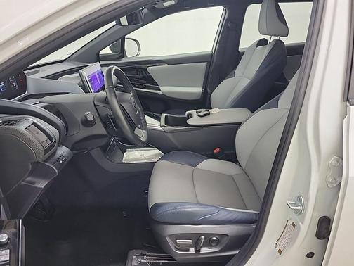 Cosmic White Pearl 2023 Subaru Solterra Limited