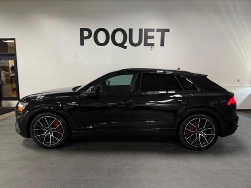 Mythos Black Metallic 2022 Audi Q8 55 Prestige