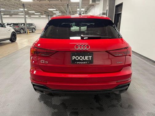 Tango Red Metallic 2023 Audi Q3 Premium
