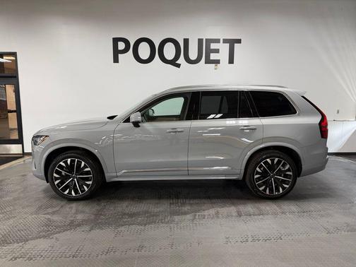 Vapour Grey Metallic 2025 Volvo XC90 B6 Plus 7-Seater