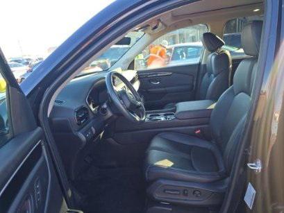 2023 Honda Pilot Touring 8-Passenger