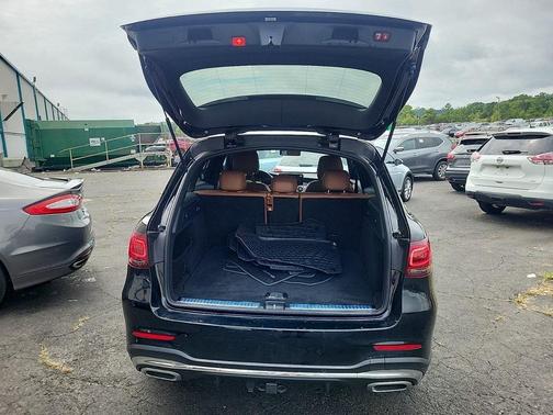 2021 Mercedes-Benz GLC 300 4MATIC