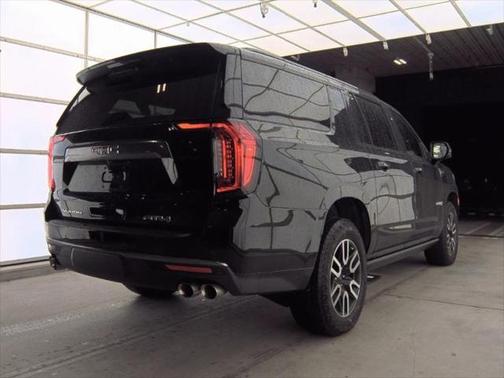 2024 GMC Yukon XL 4WD AT4