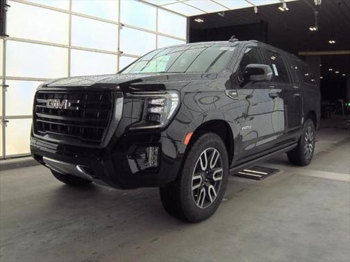 2024 GMC Yukon XL 4WD AT4