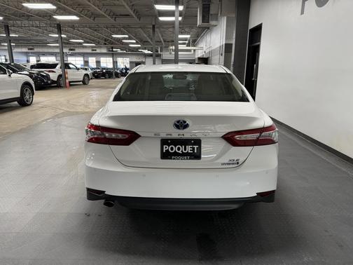 2018 Toyota Camry Hybrid XLE