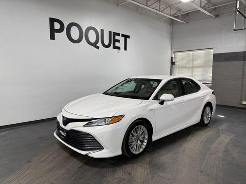 2018 Toyota Camry Hybrid XLE