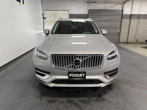 Silver Dawn Metallic 2023 Volvo XC90 Recharge Plug-In Hybrid T8 Plus 6 Passenger