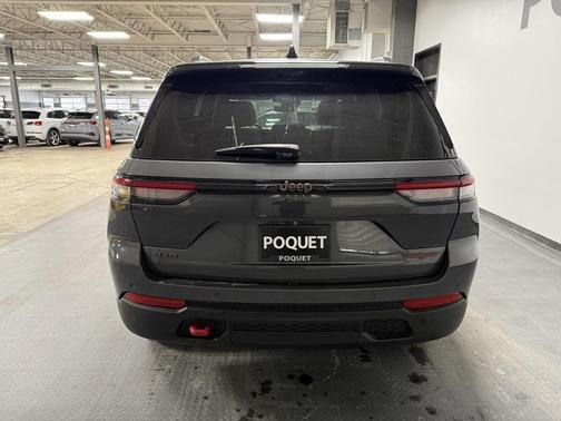 2022 Jeep Grand Cherokee Trailhawk