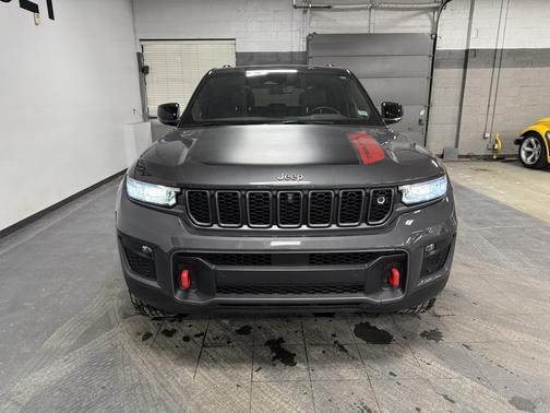 2022 Jeep Grand Cherokee Trailhawk