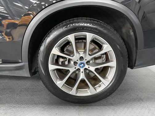 2025 BMW X5 xDrive50e