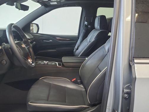 Argent Silver Metallic 2024 Cadillac Escalade Premium Luxury