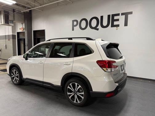Crystal White Pearl 2021 Subaru Forester Limited