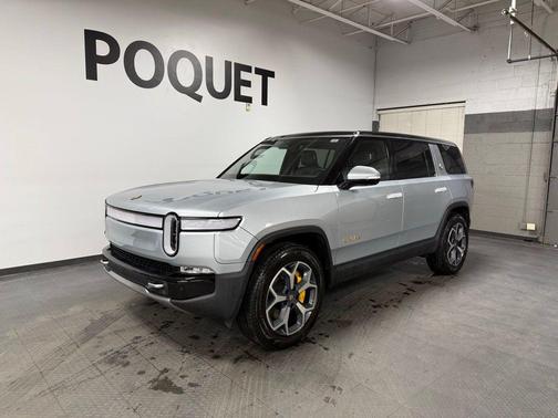 2024 Rivian R1S Adventure