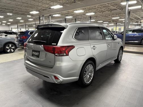 2022 Mitsubishi Outlander PHEV SEL