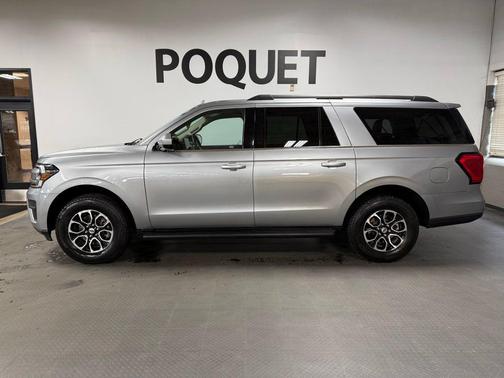 Iconic Silver Metallic 2024 Ford Expedition Max XLT