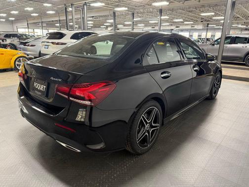 2022 Mercedes-Benz A-Class A 220