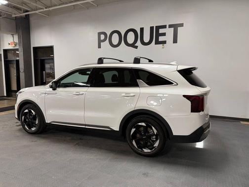 2025 Kia Sorento Plug-In Hybrid EX