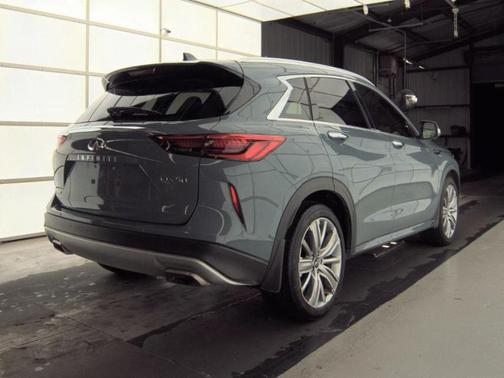 2023 INFINITI QX50 Sensory