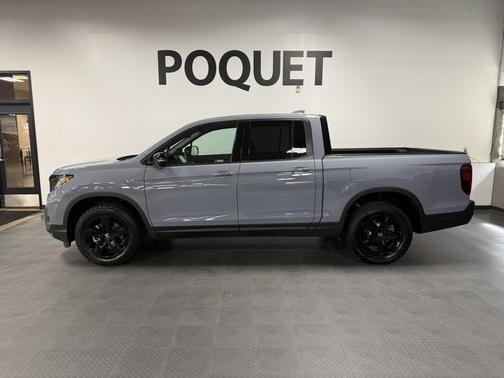 2023 Honda Ridgeline Black