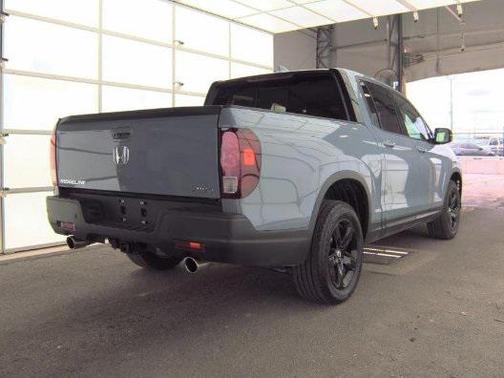 2023 Honda Ridgeline Black