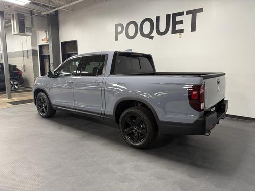 2023 Honda Ridgeline Black