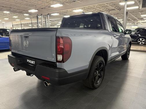 2023 Honda Ridgeline Black