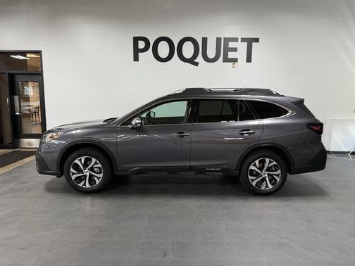 2022 Subaru Outback Touring