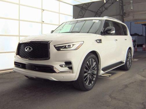 2024 INFINITI QX80 Premium Select