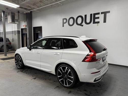 2024 Volvo XC60 Recharge Plug-In Hybrid Ultimate