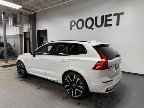 2024 Volvo XC60 Recharge Plug-In Hybrid Ultimate
