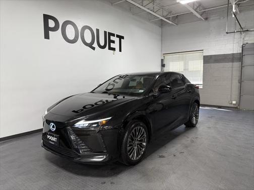 2023 Lexus RZ 450e Luxury