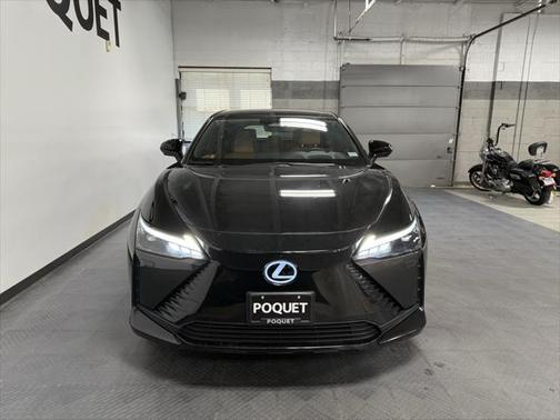 2023 Lexus RZ 450e Luxury