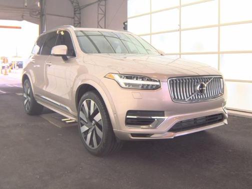 Bright Dusk Metallic 2024 Volvo XC90 Recharge Plug-In Hybrid T8 Plus Bright Theme 7 Passenger