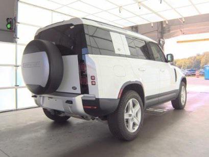 2022 Land Rover Defender SE