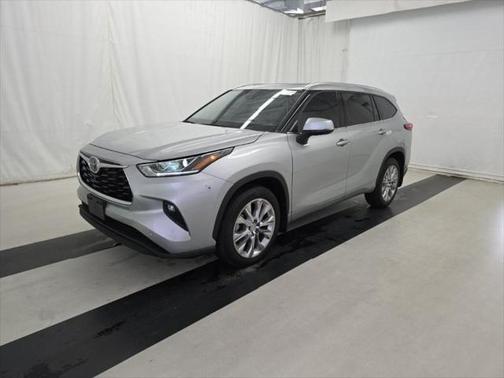 2022 Toyota Highlander Limited
