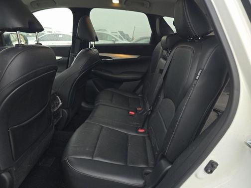 2022 INFINITI QX50 Sensory