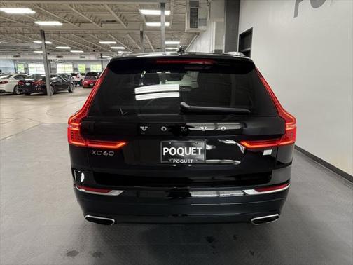 2021 Volvo XC60 Recharge Plug-In Hybrid T8 Inscription Expression
